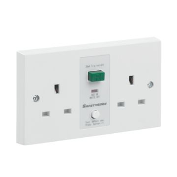 RCD SafetySure Twin U/SW Skt White